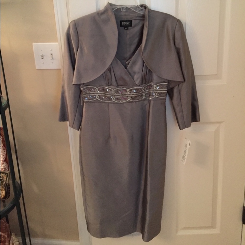 Adrianna Papell Silver Silk Beaded Sleeveless Sheath Dress With Shrug Jacket NWT
